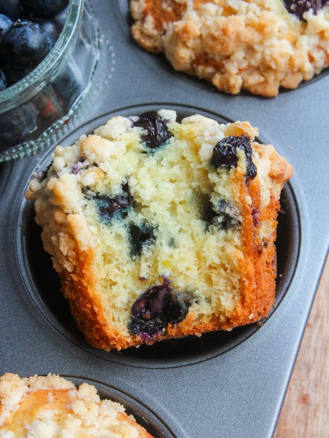 Fluffy Lemon Blueberry Bakery Muffins