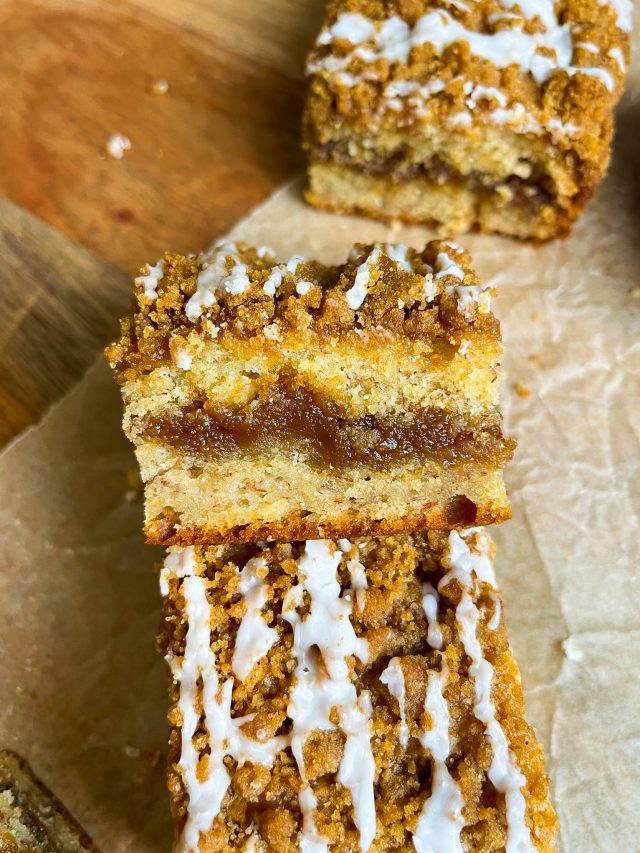 Fluffy Sour Cream Banana Coffee Cake