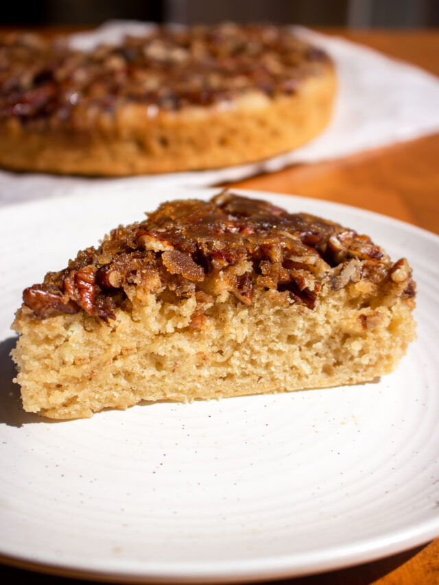 Easy Pecan Upside Down Cake